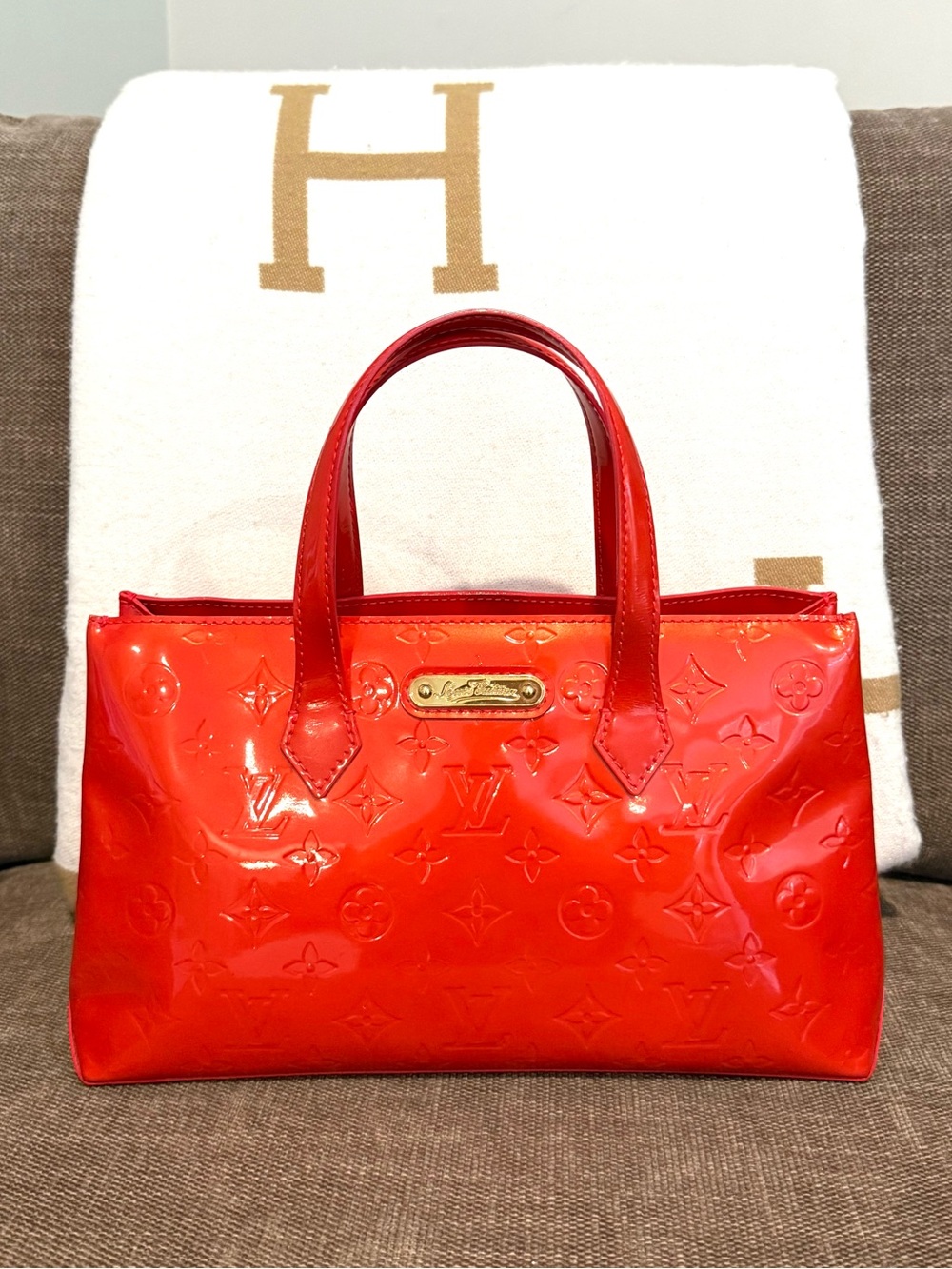 Authentic Louis Vuitton Wilshire PM tote bag M93642 red orange monogram